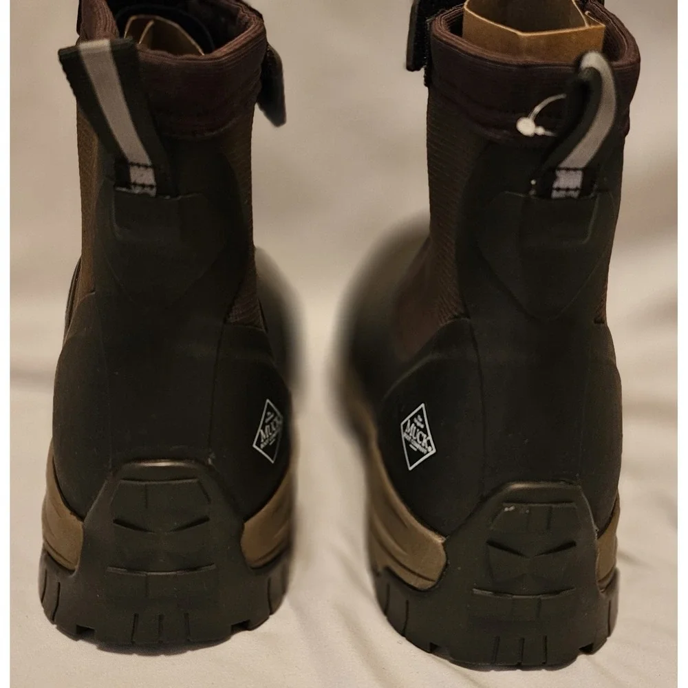 NWOT The Origional Muck Apex Mid Ankle Zip Suze 11 Brown Outdoor Hunting